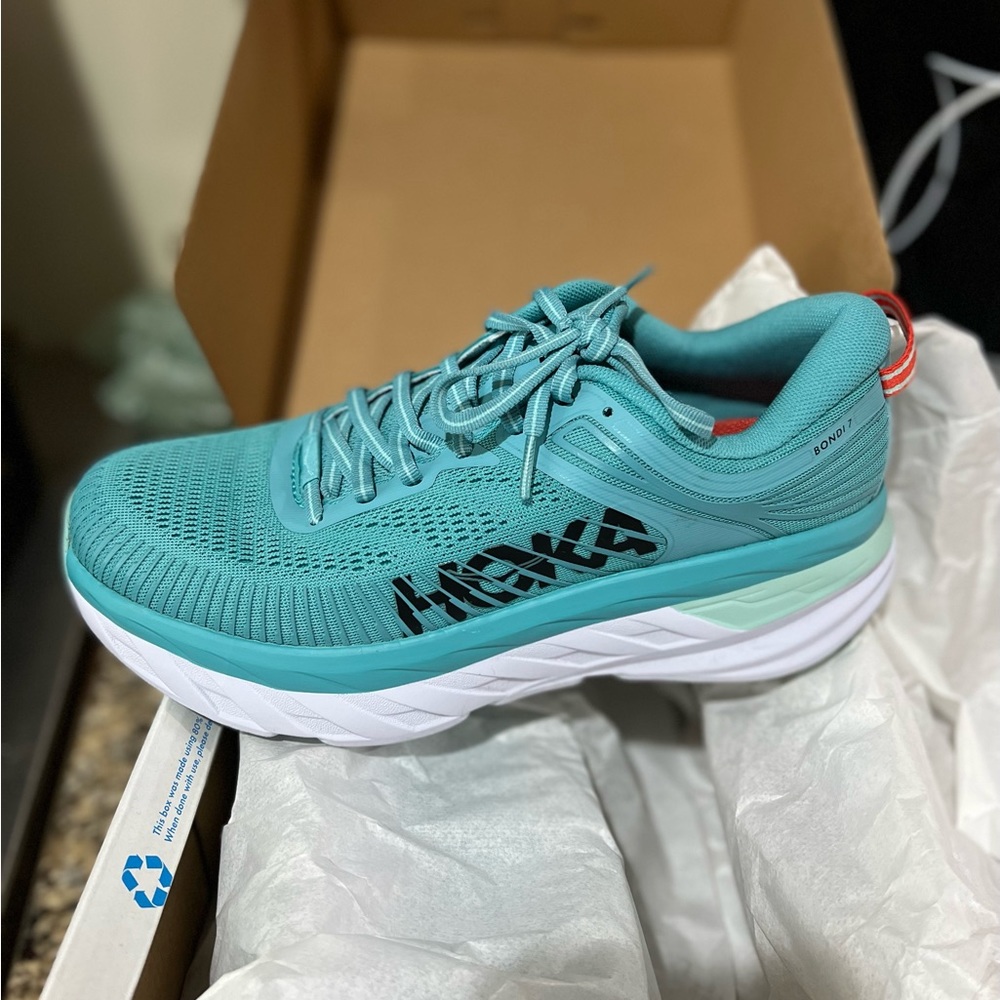 Hoka Bondi 7 running shoe